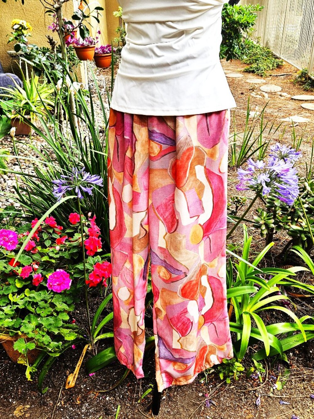 High Waisted Sz S Bohemian Flowy Wide-Leg Vibrant Multicolored Abstract Print Pa